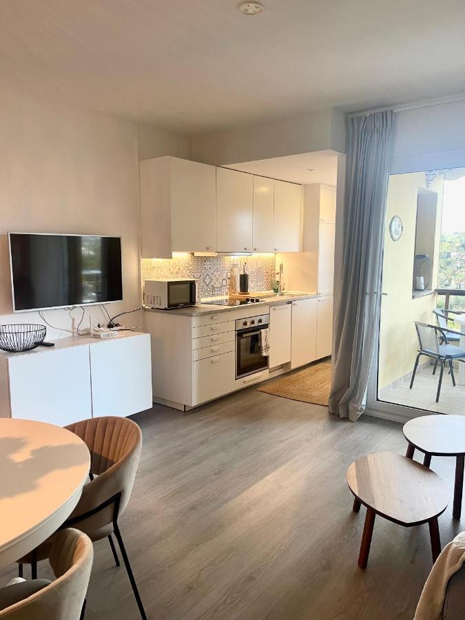 Torres De Aloha 2 Bdr Puerto Banus Apartment Marbella Exterior foto